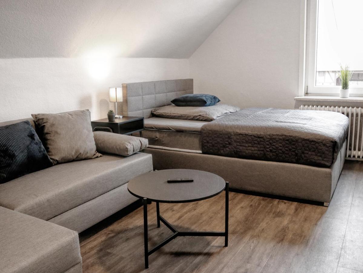 Lightplace • Groessere Gruppen • 4 Einzelzimmer • Boxspring • Smart Tv • Biergarten • Restaurant Braunschweig Buitenkant foto